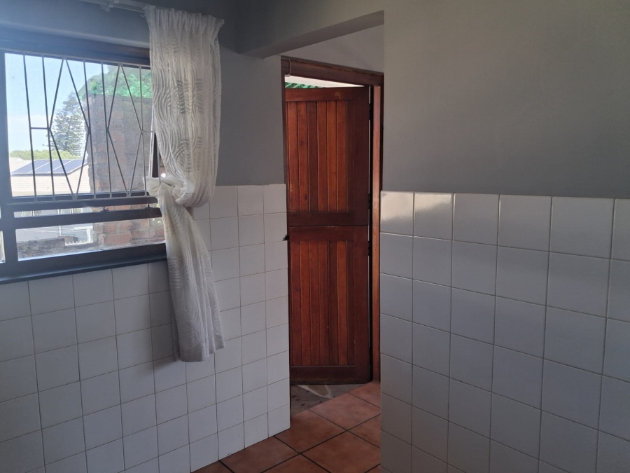 To Let 3 Bedroom Property for Rent in Amalinda Eastern Cape